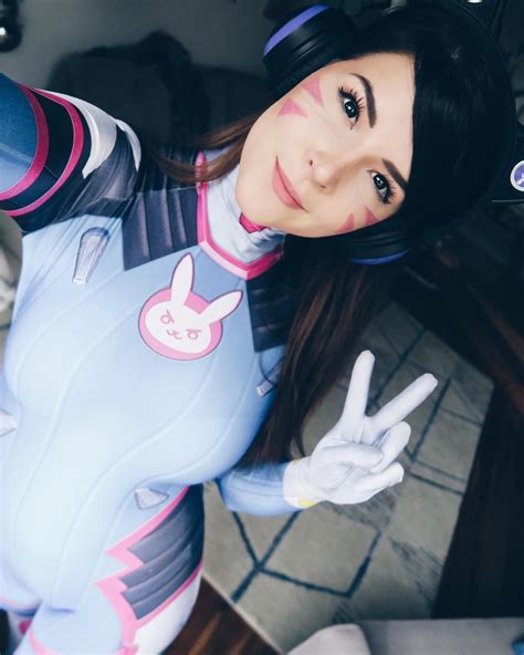 kittyplays|Kitty Plays (@KittyPlays) .